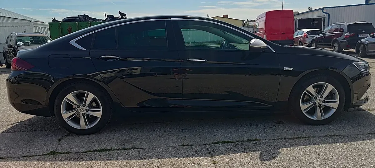 Opel Insignia 2017 photo 2