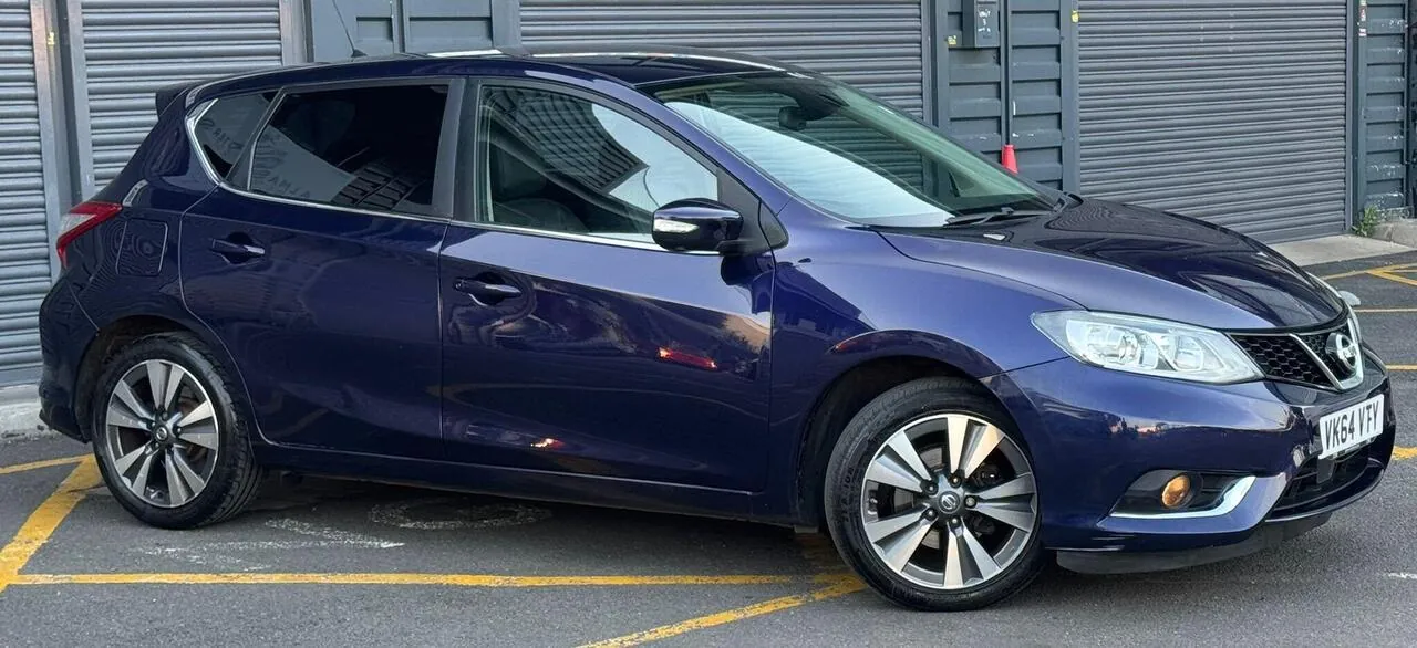 Nissan Pulsar 2014 photo 2