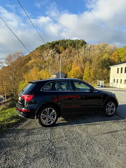 Audi Q5 2011 photo 2