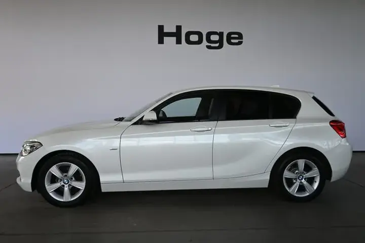 BMW 1 Series 2018 photo 3