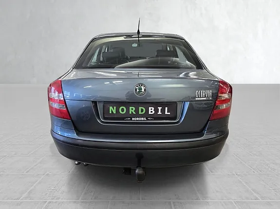 Skoda Octavia 2004 photo 4