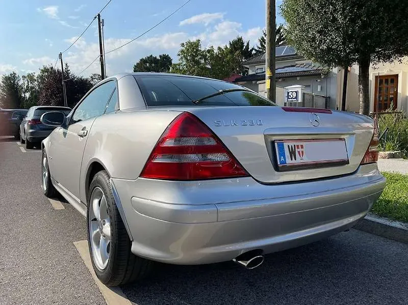 Mercedes-Benz Slk-Class 2002 photo 2