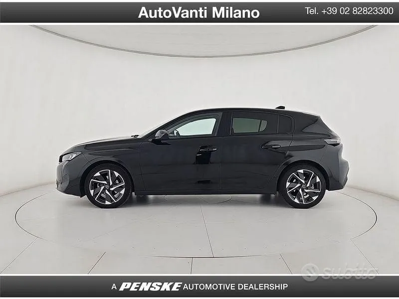 Peugeot 308 2024 photo 2