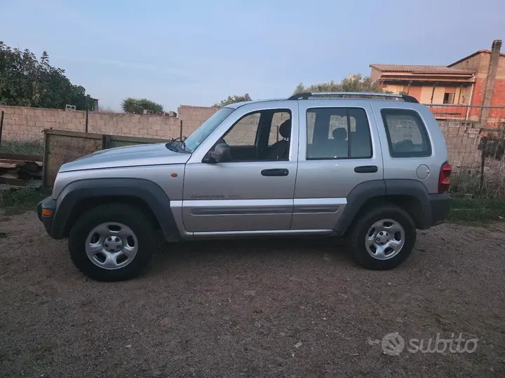 Jeep Cherokee
