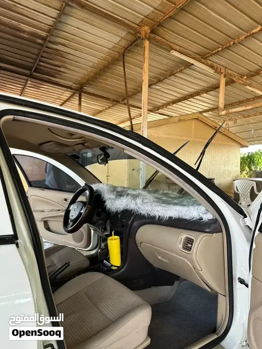 Nissan Sunny