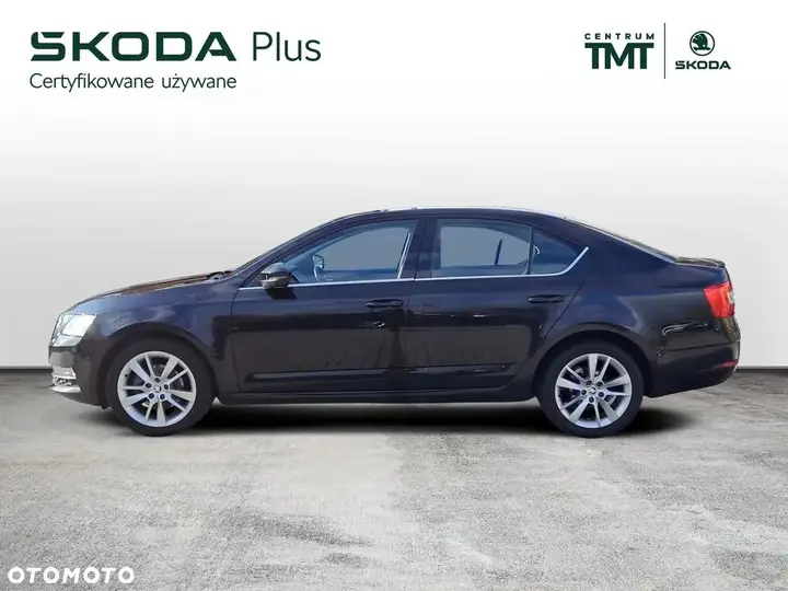 Skoda Octavia 2019 photo 2