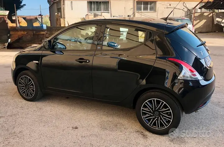 Lancia Ypsilon 2020 photo 3